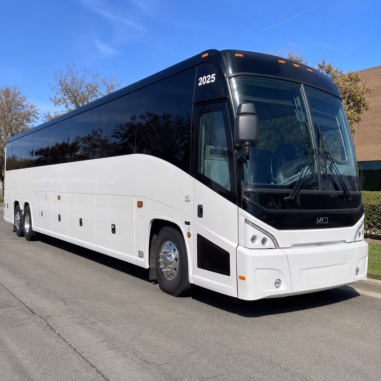 boca raton charter bus rental exterior