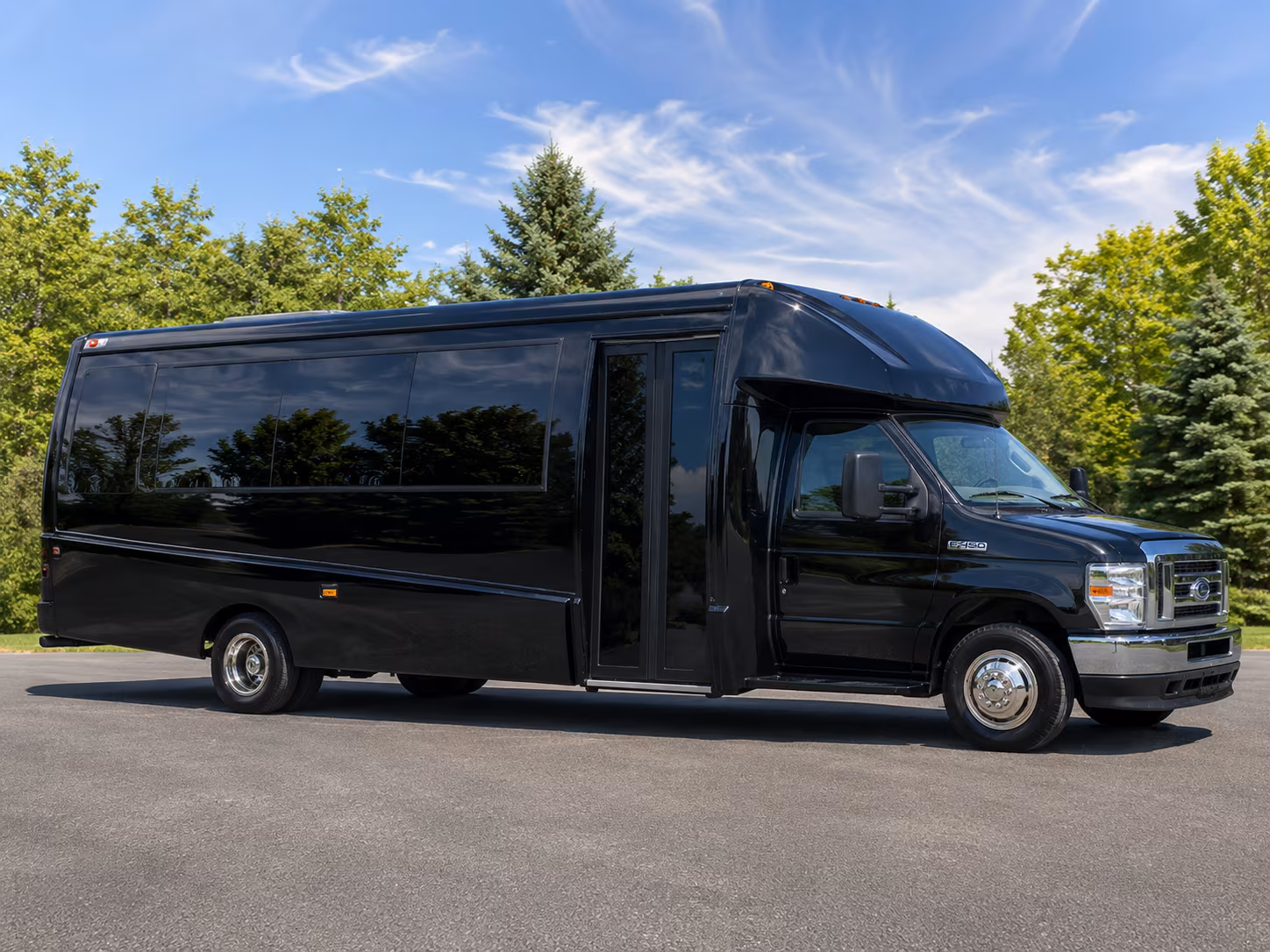 delray beach employee charter buses for small teams and large workforces
