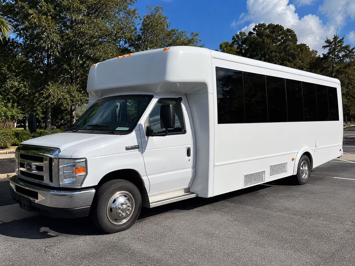 party buses for prom in west palm beach are the ultimate way to arrive