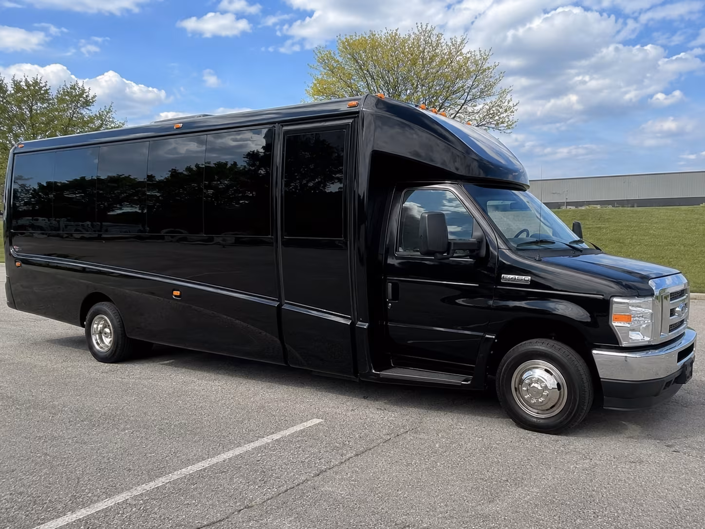 use westpalmbeachcharterbuscompany com to book field trips to the loggerhead marinelife center in juno beach