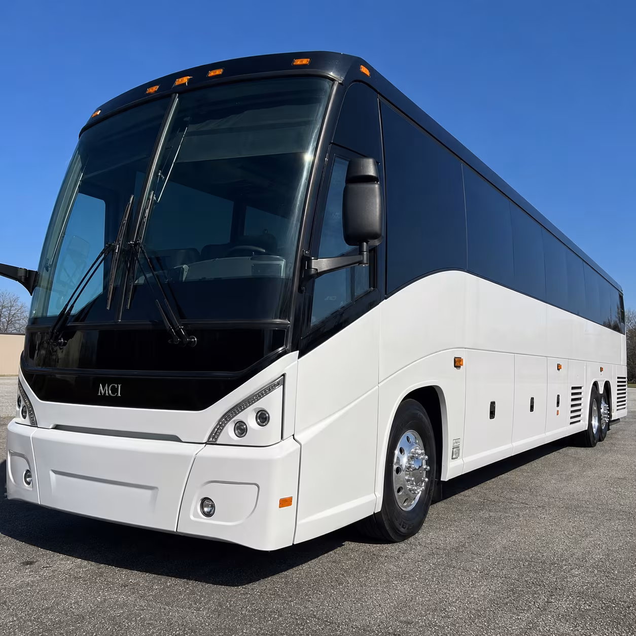 use westpalmbeachcharterbuscompany com to find airport and cruise transfer buses serving west palm beach